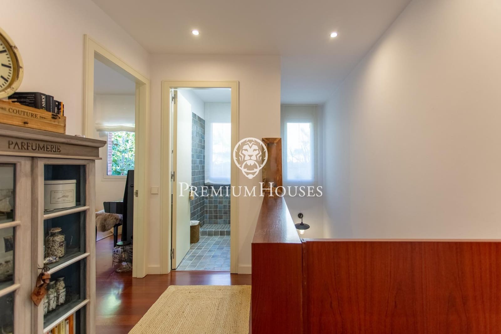 4 soveværelse Villa til salg i Sant Vicenc de Montalt med swimmingpool garage - € 1.225.000 (Ref: 9582933)