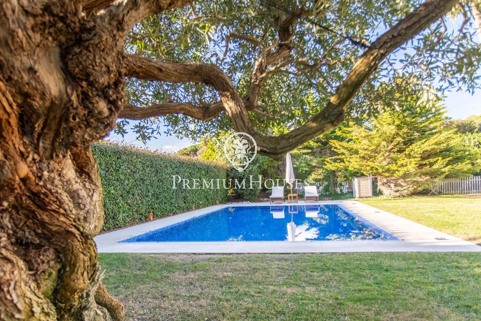 4 soveværelse Villa til salg i Sant Vicenc de Montalt med swimmingpool garage - € 1.225.000 (Ref: 9582933)