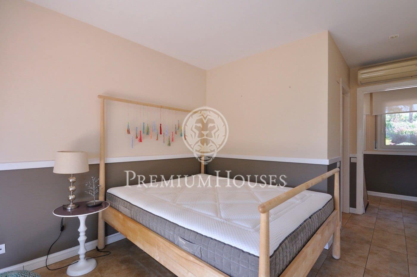 3 bedroom Villa for rent in Sant Andreu de Llavaneres with pool garage - € 3,500 (Ref: 9591263)