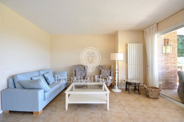 3 slaapkamer Villa te huur in Sant Andreu de Llavaneres met zwembad garage - € 3.500 (Ref: 9591263)