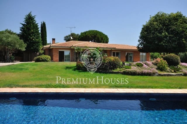 3 slaapkamer Villa te huur in Sant Andreu de Llavaneres met zwembad garage - € 3.500 (Ref: 9591263)