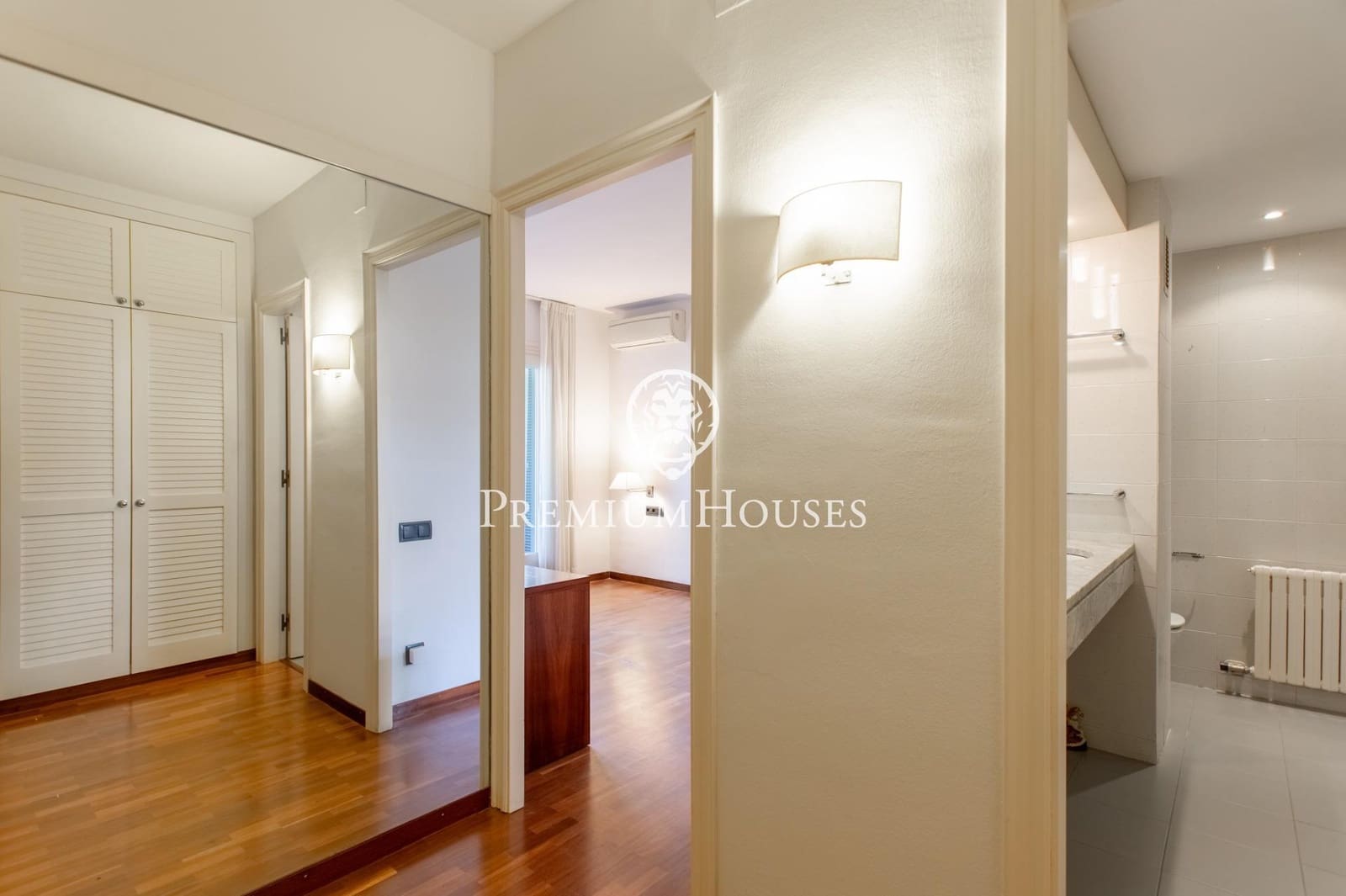 4 bedroom Apartment for rent in Sant Andreu de Llavaneres with pool - € 3,100 (Ref: 9596125)