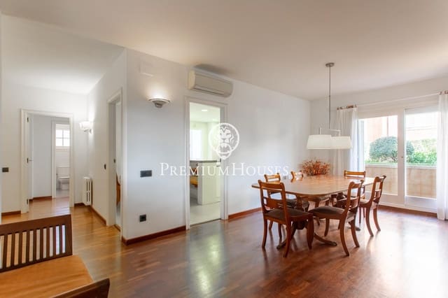 Appartement de 4 chambres à louer à Sant Andreu de Llavaneres avec piscine - 3 100 € (Ref: 9596125)