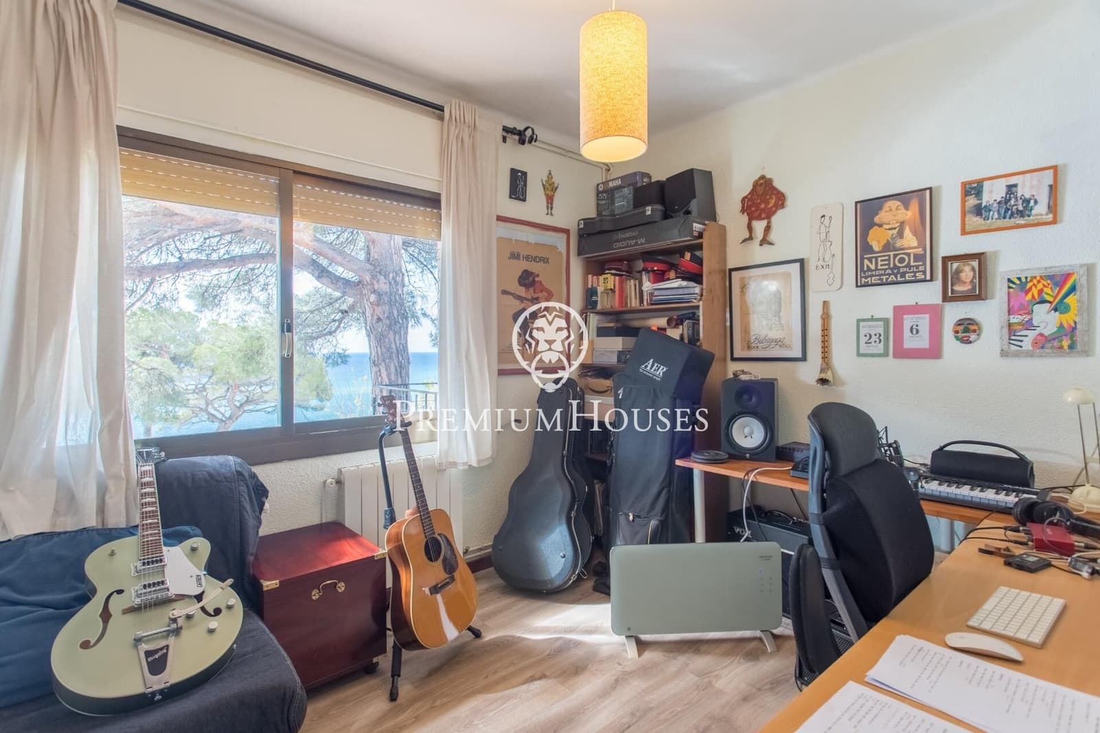 Chalet de 4 habitaciones en Arenys de Mar en venta con garaje - 815.000 € (Ref: 9599527)