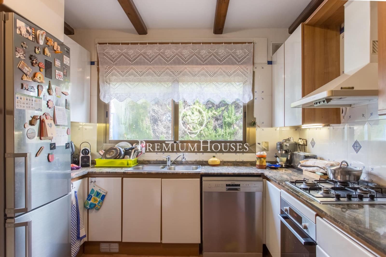 Chalet de 4 habitaciones en Arenys de Mar en venta con garaje - 815.000 € (Ref: 9599527)