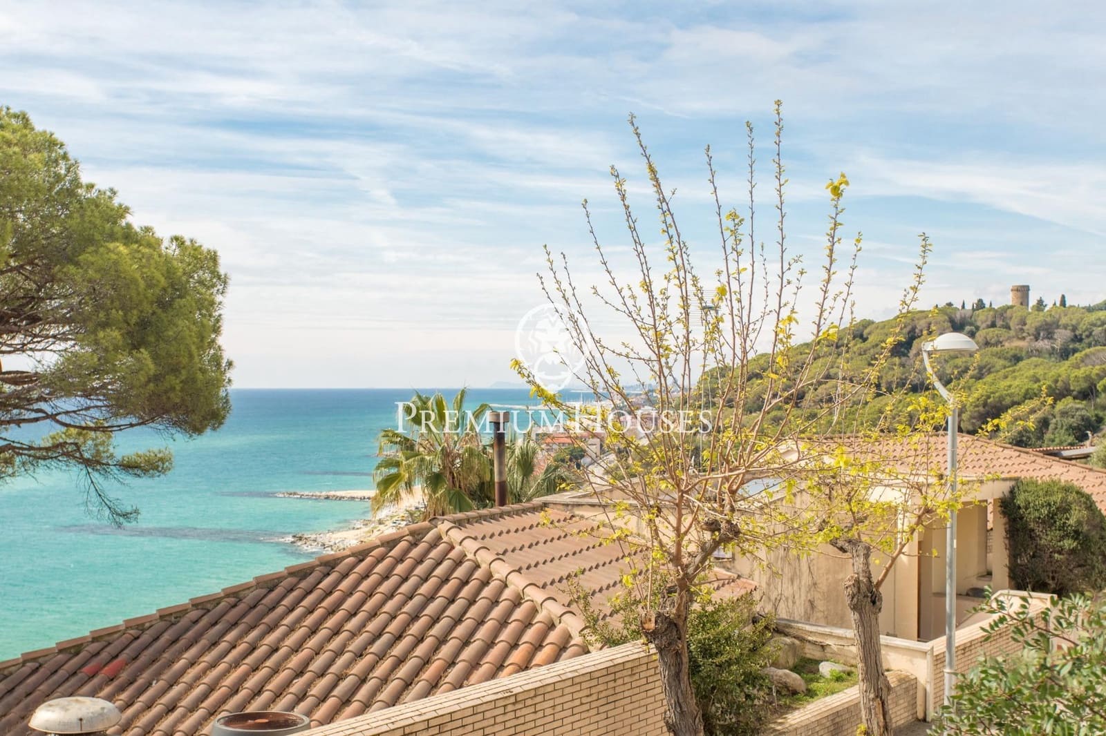 Chalet de 4 habitaciones en Arenys de Mar en venta con garaje - 815.000 € (Ref: 9599527)