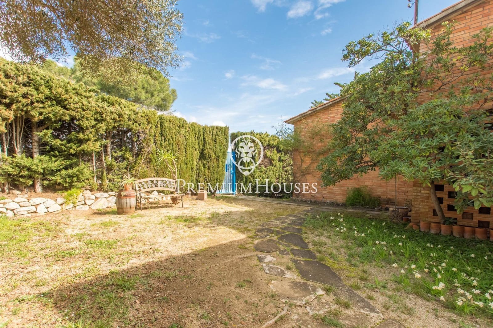 Chalet de 4 habitaciones en Arenys de Mar en venta con garaje - 815.000 € (Ref: 9599527)