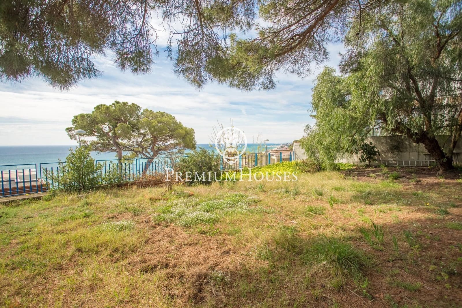 Chalet de 4 habitaciones en Arenys de Mar en venta con garaje - 815.000 € (Ref: 9599527)