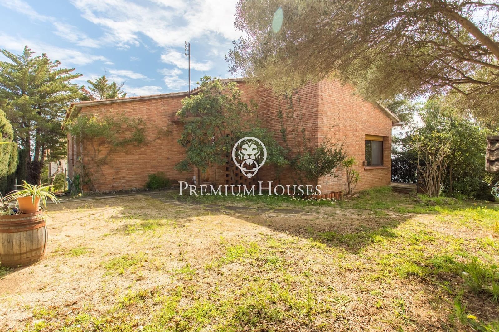 Chalet de 4 habitaciones en Arenys de Mar en venta con garaje - 815.000 € (Ref: 9599527)