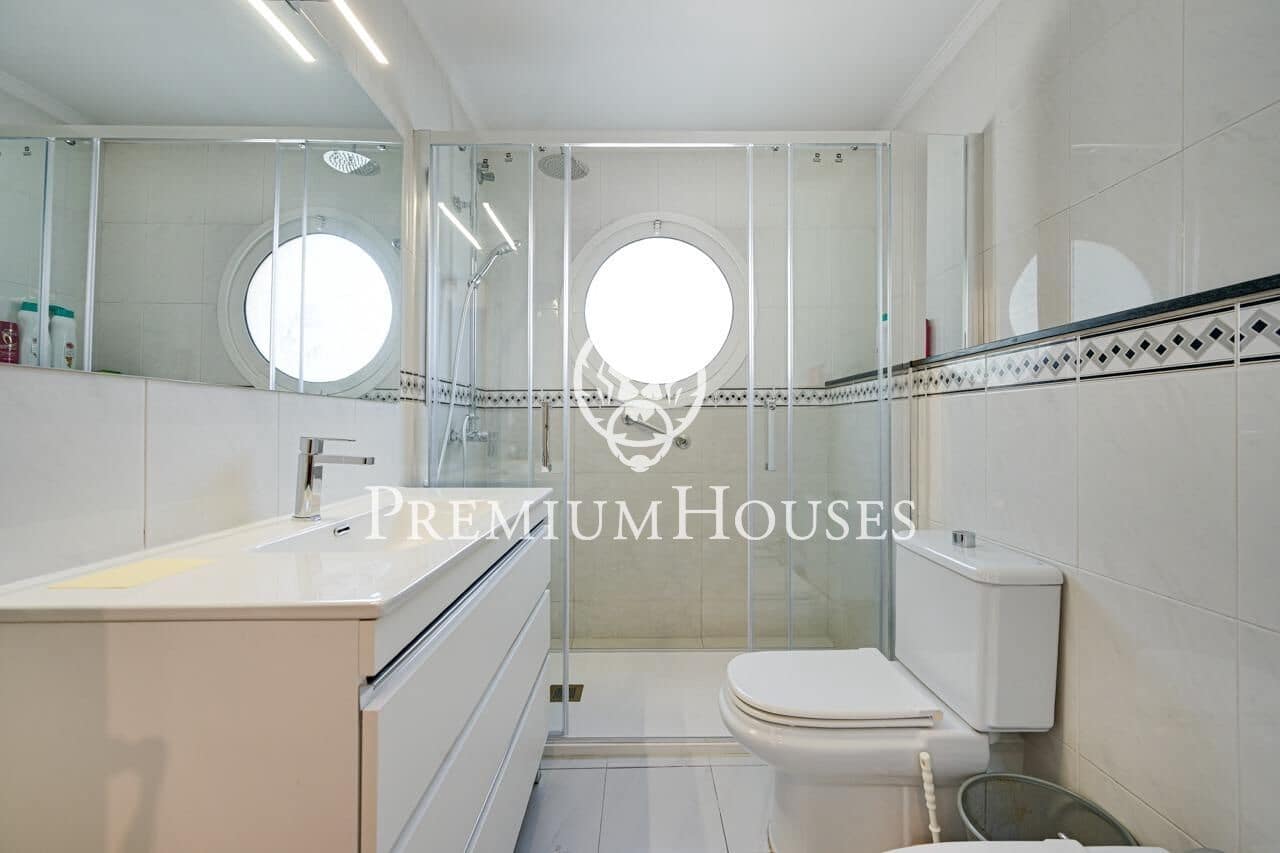 6 soverom Villa til salgs i Canet de Mar med svømmebasseng garasje - € 1 200 000 (Ref: 9599528)