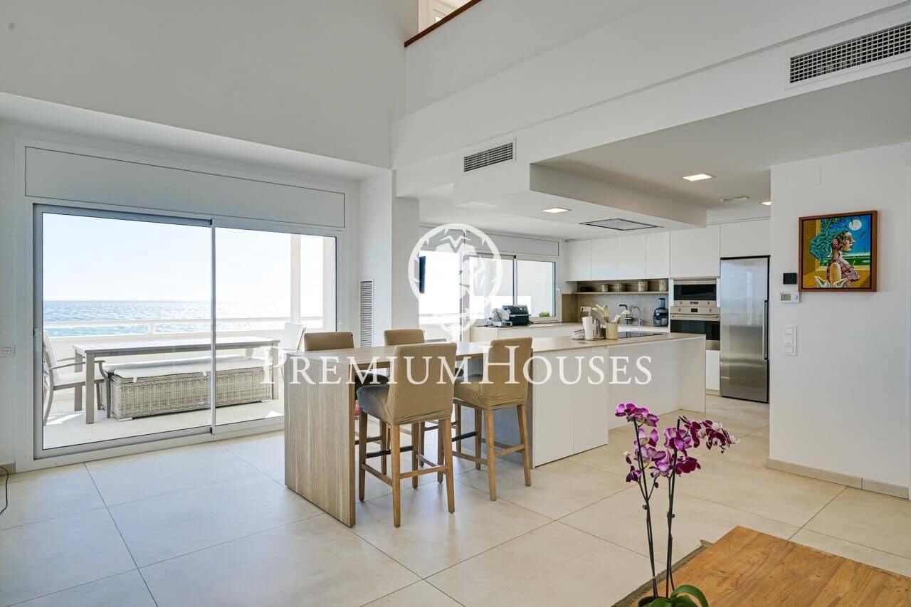 6 soverom Villa til salgs i Canet de Mar med svømmebasseng garasje - € 1 200 000 (Ref: 9599528)