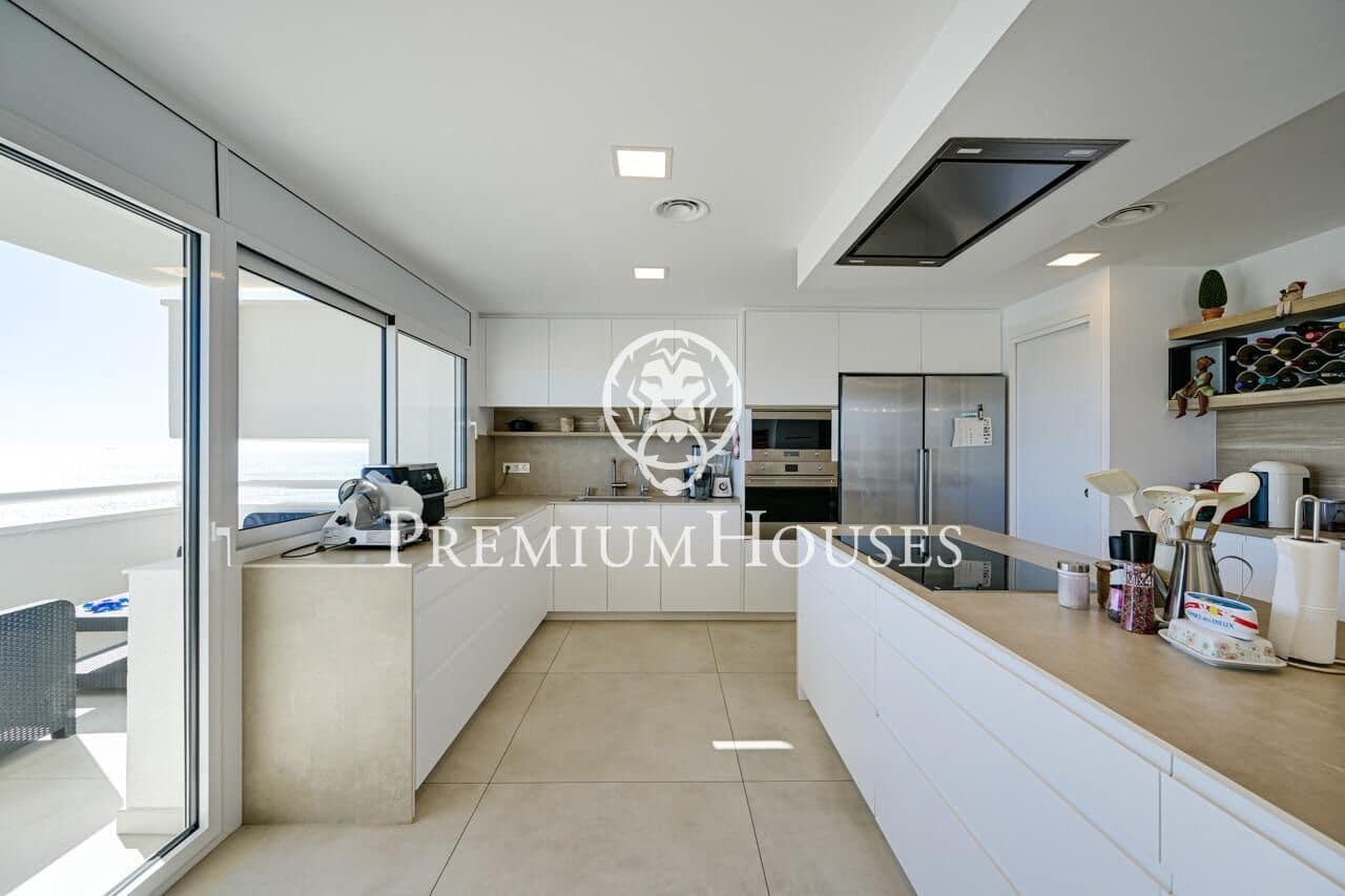 6 soverom Villa til salgs i Canet de Mar med svømmebasseng garasje - € 1 200 000 (Ref: 9599528)