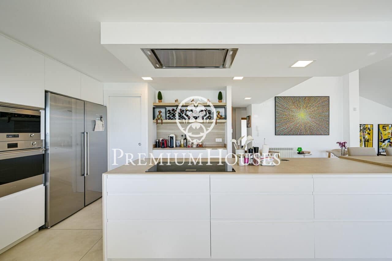 6 soverom Villa til salgs i Canet de Mar med svømmebasseng garasje - € 1 200 000 (Ref: 9599528)