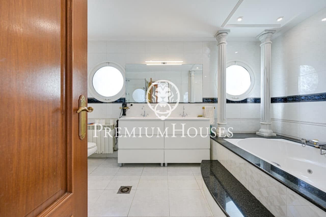 6 soverom Villa til salgs i Canet de Mar med svømmebasseng garasje - € 1 200 000 (Ref: 9599528)