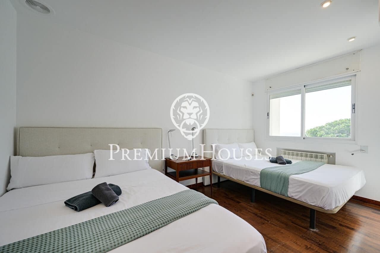 6 soverom Villa til salgs i Canet de Mar med svømmebasseng garasje - € 1 200 000 (Ref: 9599528)