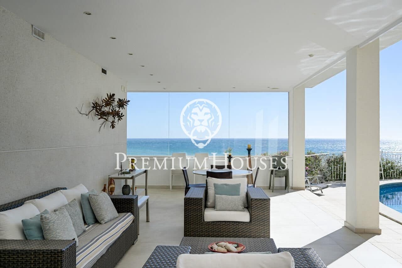 6 soverom Villa til salgs i Canet de Mar med svømmebasseng garasje - € 1 200 000 (Ref: 9599528)