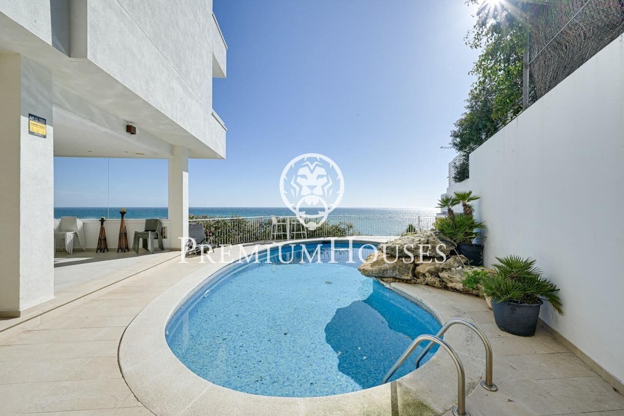 6 soverom Villa til salgs i Canet de Mar med svømmebasseng garasje - € 1 200 000 (Ref: 9599528)