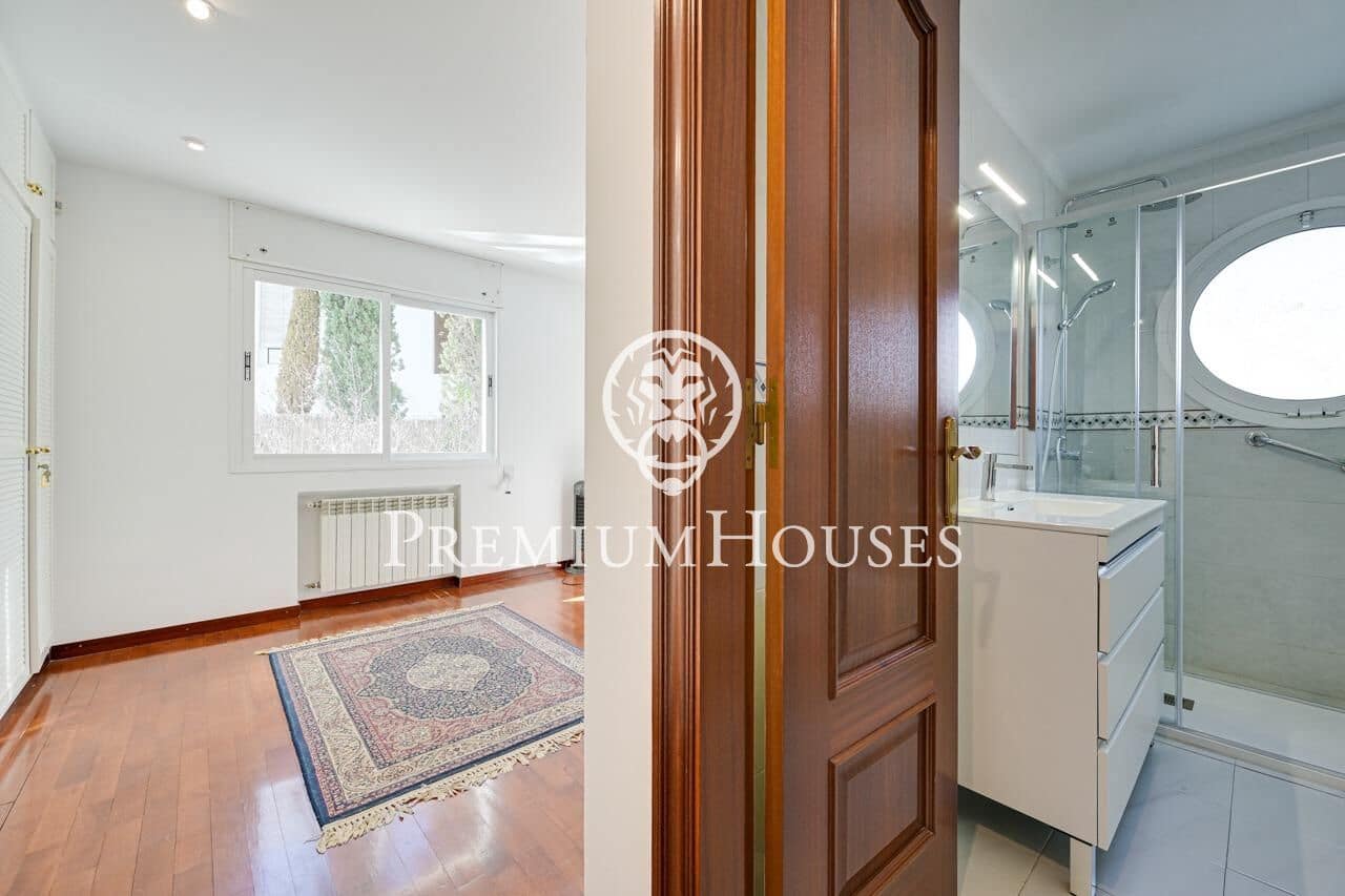 6 bedroom Villa for sale in Canet de Mar with pool garage - € 1,200,000 (Ref: 9599528)