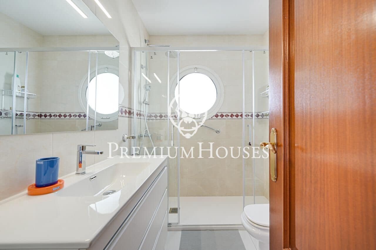 6 bedroom Villa for sale in Canet de Mar with pool garage - € 1,200,000 (Ref: 9599528)