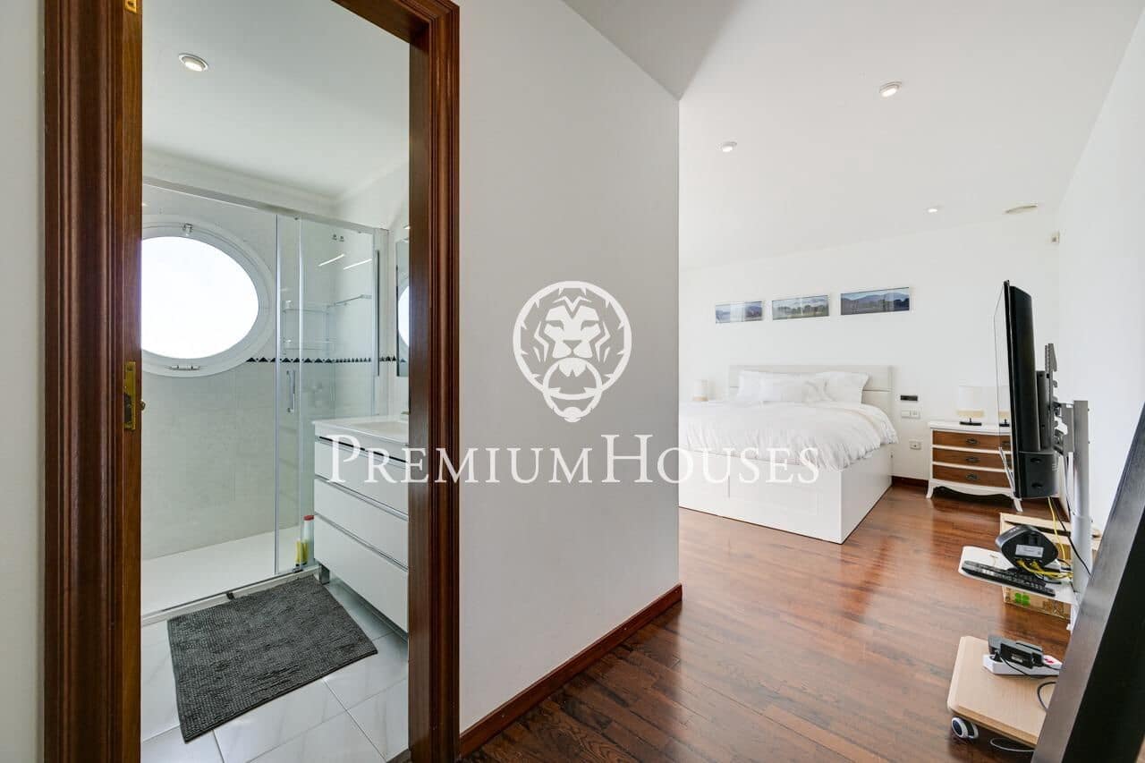 6 bedroom Villa for sale in Canet de Mar with pool garage - € 1,200,000 (Ref: 9599528)