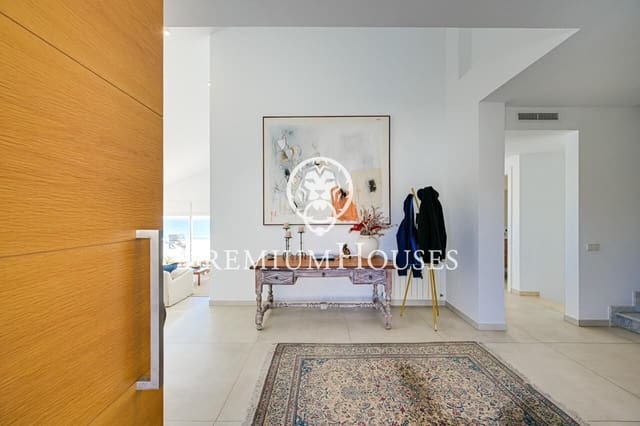 6 soveværelse Villa til salg i Canet de Mar med swimmingpool garage - € 1.200.000 (Ref: 9599528)