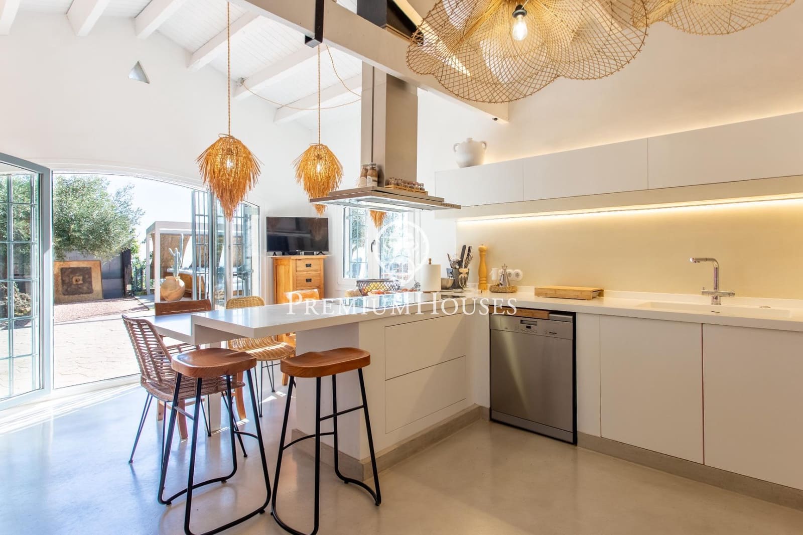 5 soverom Villa til salgs i Cabrera de Mar med svømmebasseng - € 2 650 000 (Ref: 9611529)