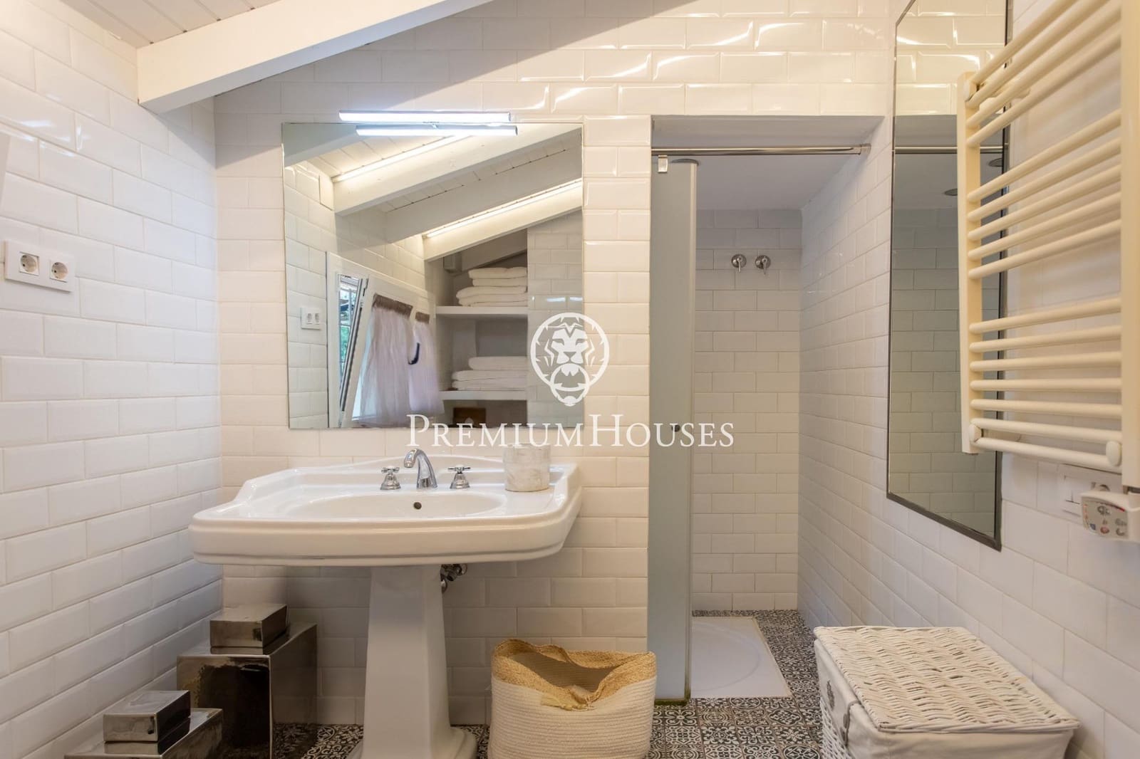 5 soverom Villa til salgs i Cabrera de Mar med svømmebasseng - € 2 650 000 (Ref: 9611529)