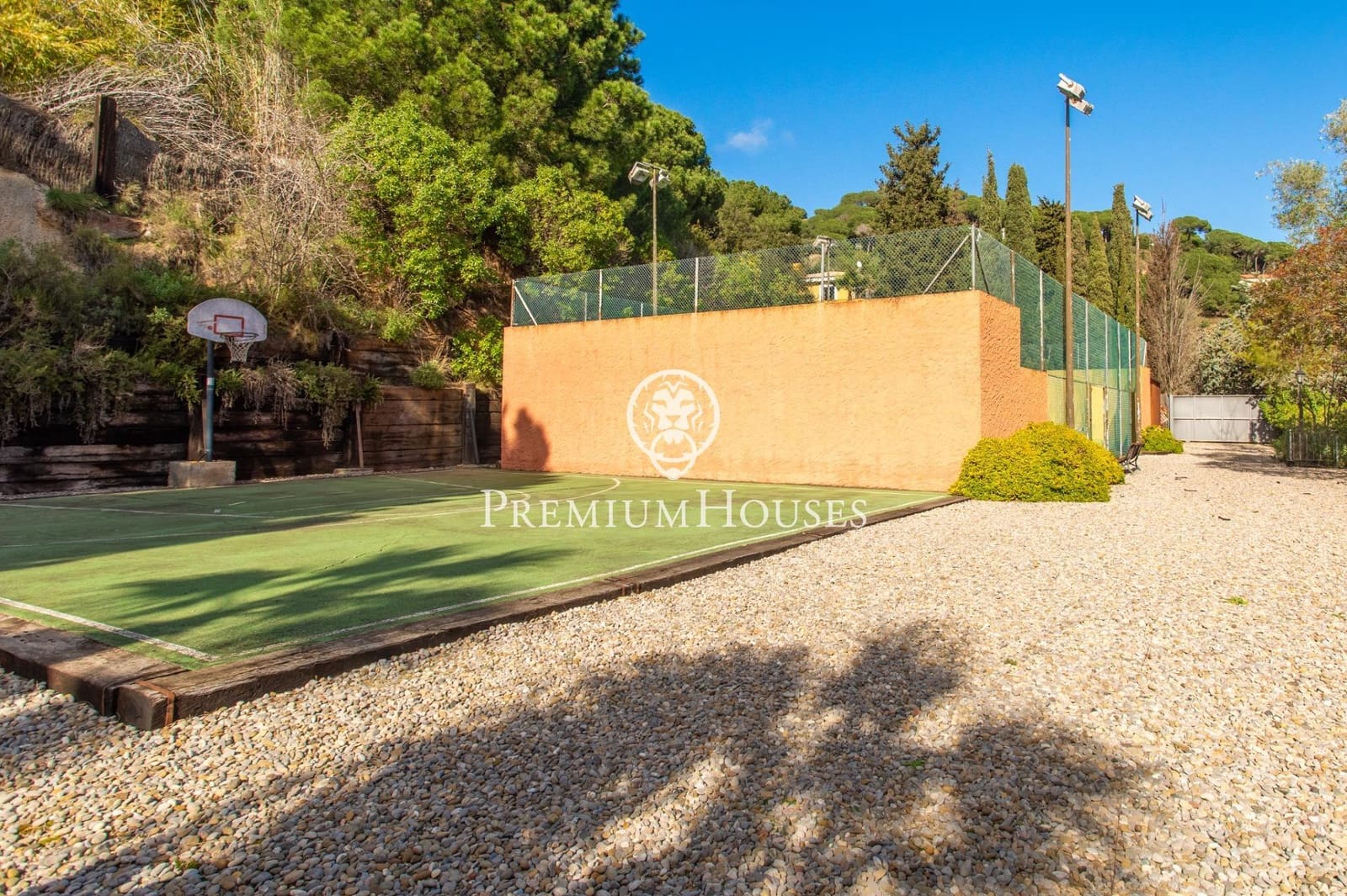 5 soverom Villa til salgs i Cabrera de Mar med svømmebasseng - € 2 650 000 (Ref: 9611529)