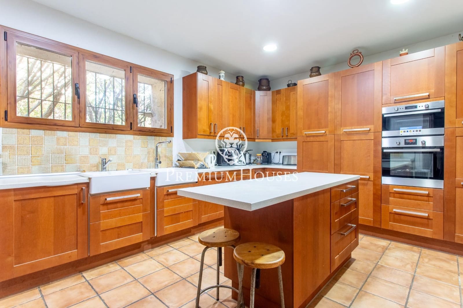 Chalet de 6 habitaciones en Sant Andreu de Llavaneres en venta con piscina - 1.450.000 € (Ref: 9629963)