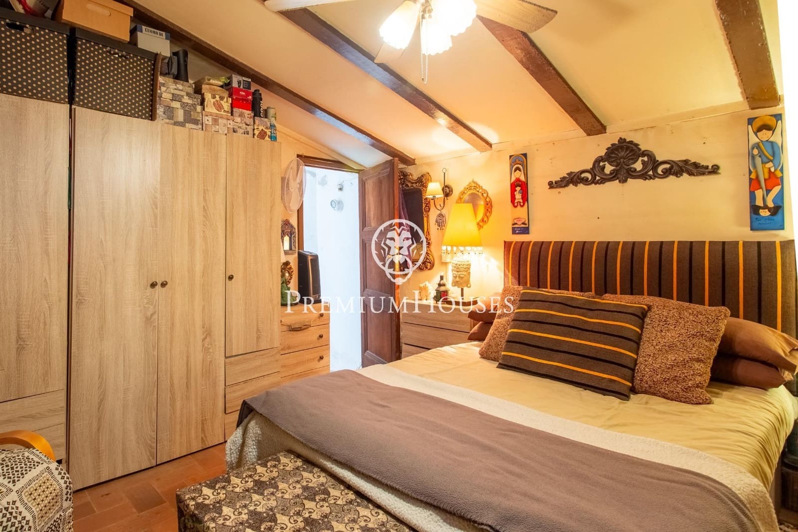 Chalet de 6 habitaciones en Sant Andreu de Llavaneres en venta con piscina - 1.450.000 € (Ref: 9629963)