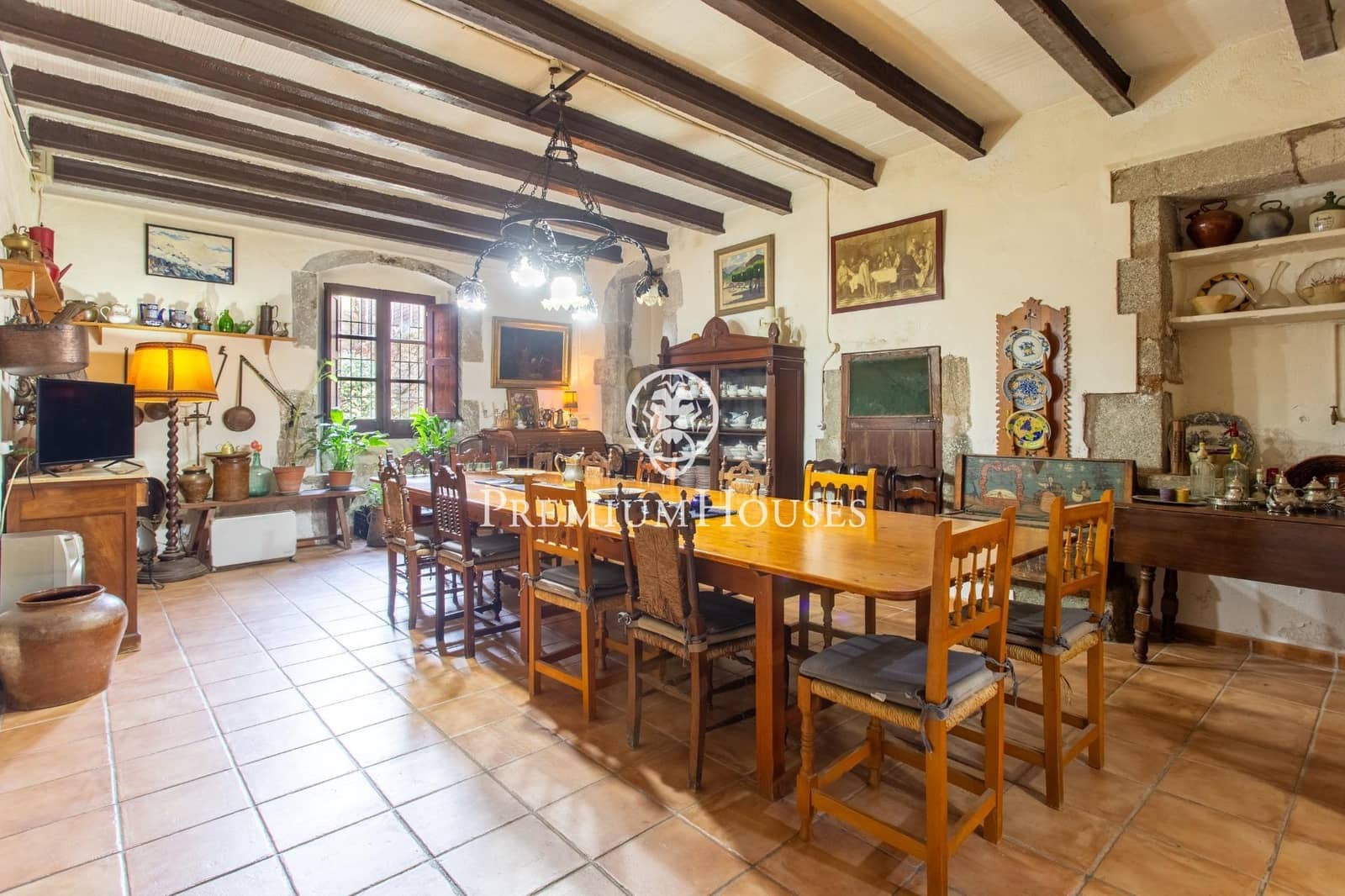 Chalet de 6 habitaciones en Sant Andreu de Llavaneres en venta con piscina - 1.450.000 € (Ref: 9629963)