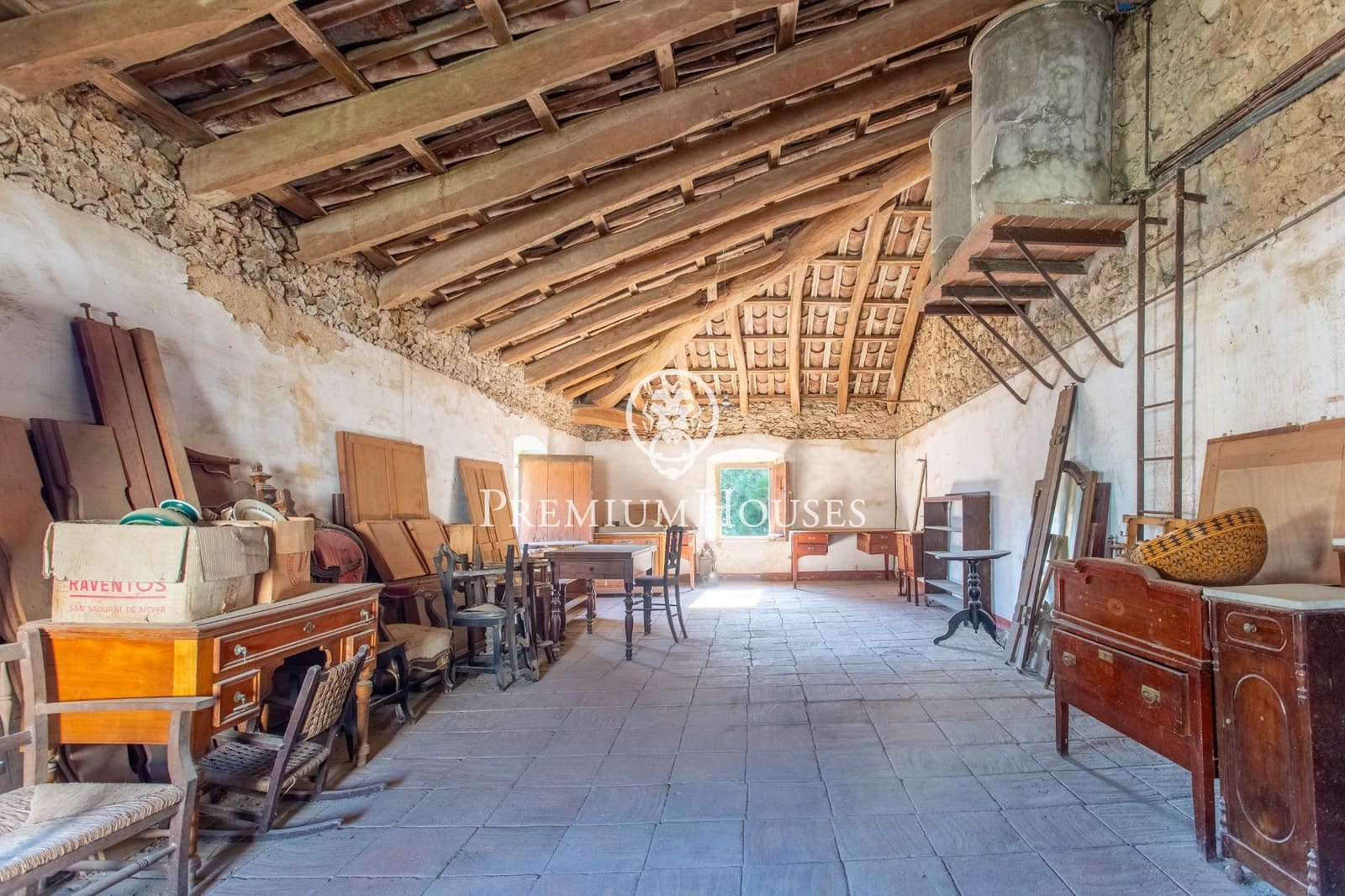 Chalet de 6 habitaciones en Sant Andreu de Llavaneres en venta con piscina - 1.450.000 € (Ref: 9629963)