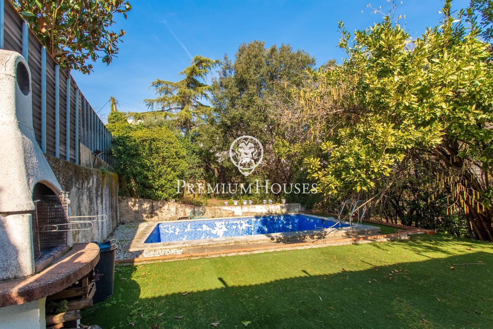 Chalet de 6 habitaciones en Sant Andreu de Llavaneres en venta con piscina - 1.450.000 € (Ref: 9629963)