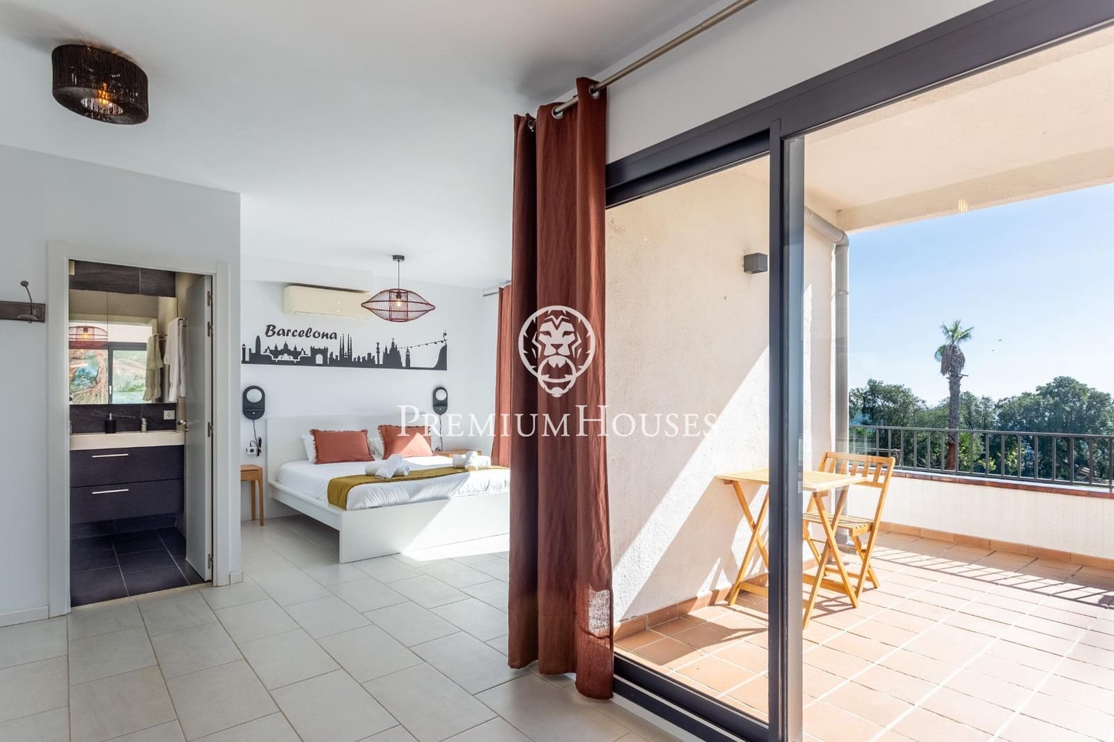 7 makuuhuone Huvila myytävänä paikassa Arenys de Munt mukana uima-altaan - 1 850 000 € (Ref: 9629964)