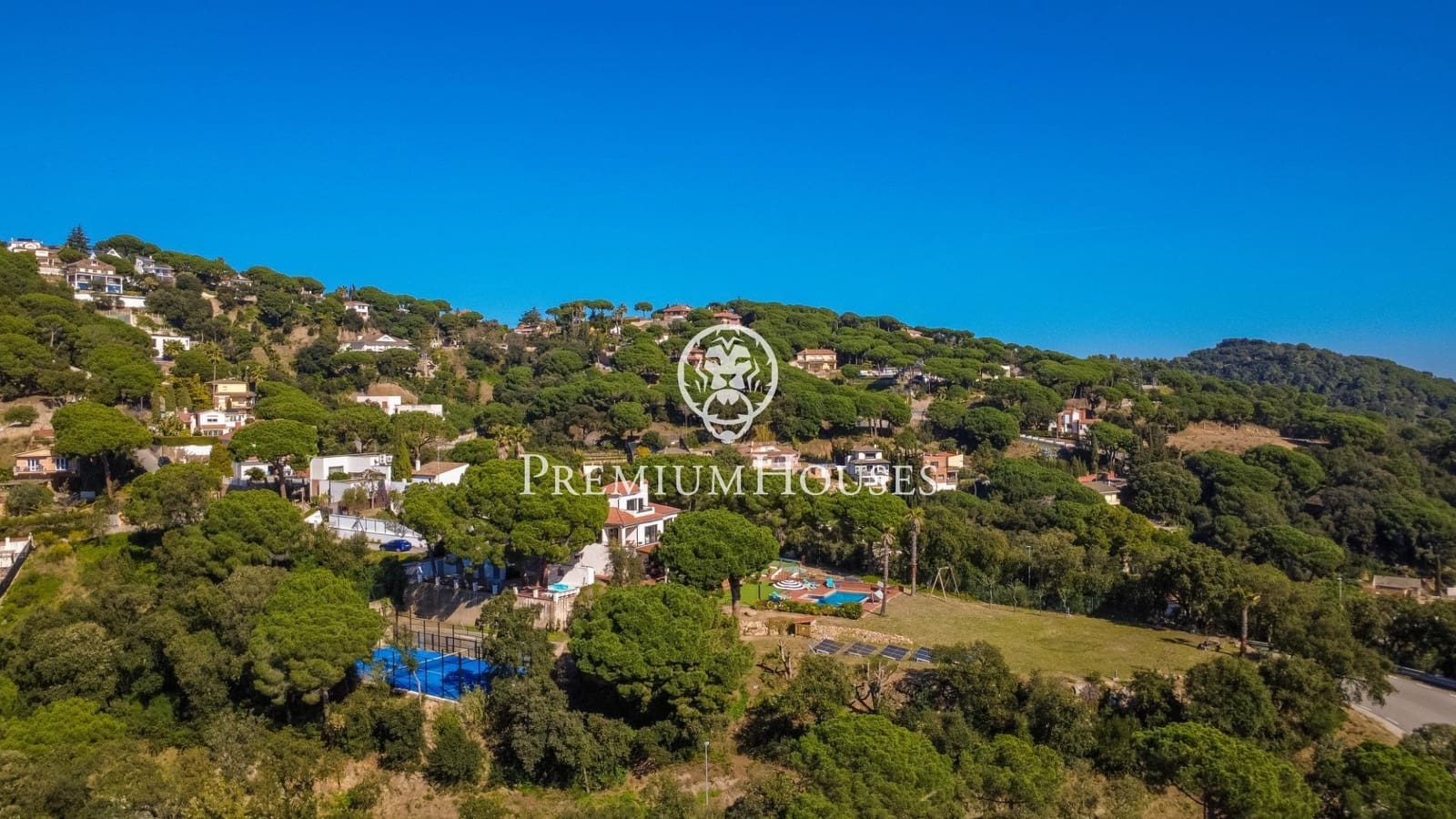 7 makuuhuone Huvila myytävänä paikassa Arenys de Munt mukana uima-altaan - 1 850 000 € (Ref: 9629964)