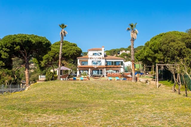 7 makuuhuone Huvila myytävänä paikassa Arenys de Munt mukana uima-altaan - 1 850 000 € (Ref: 9629964)