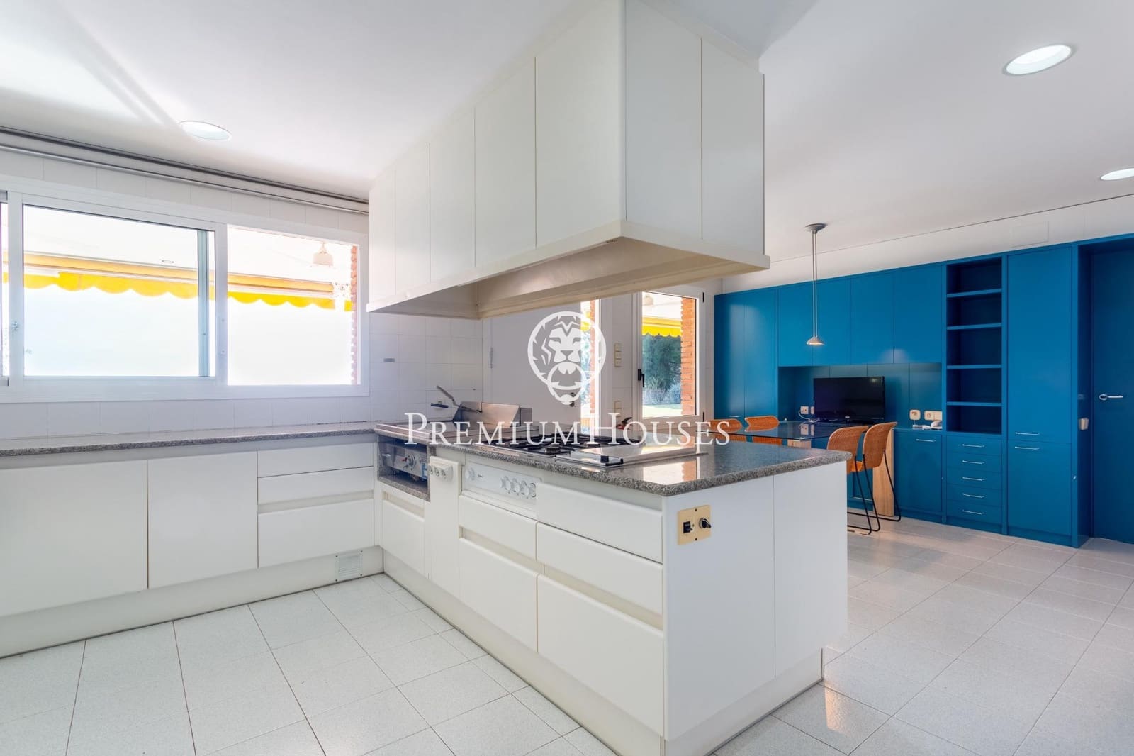 7 camera da letto Villa in vendita in Sant Vicenc de Montalt con piscina garage - 2.500.000 € (Rif: 9645007)