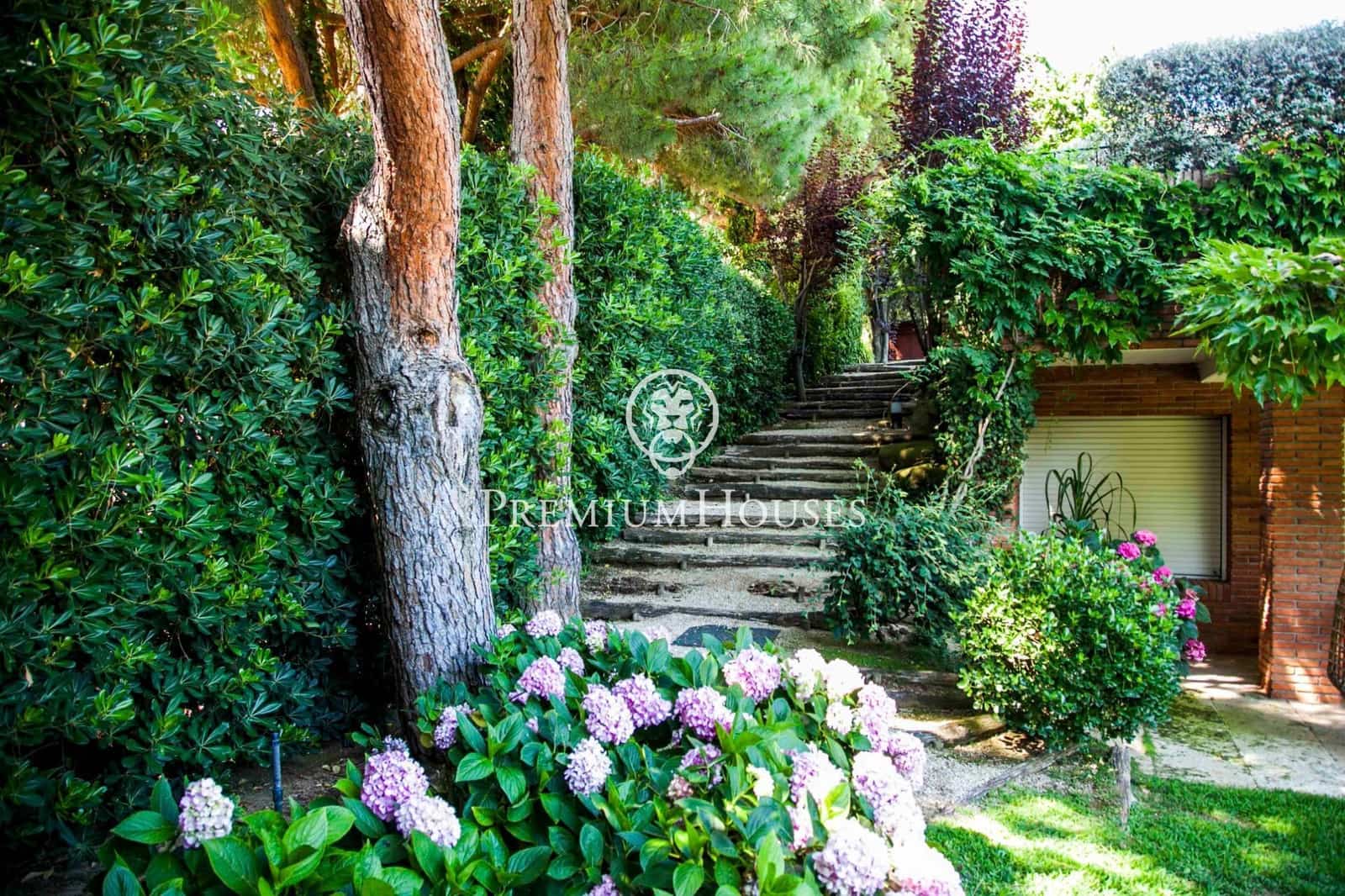 7 camera da letto Villa in vendita in Sant Vicenc de Montalt con piscina garage - 2.500.000 € (Rif: 9645007)