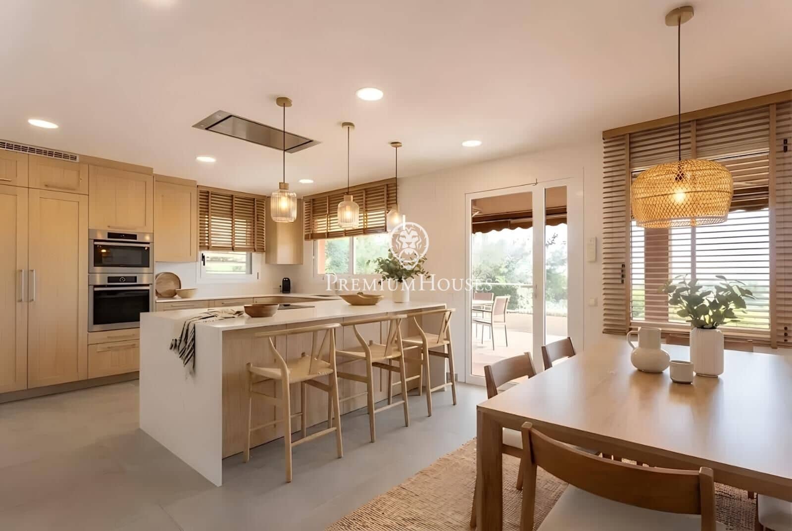 7 sypialnia Willa na sprzedaż w Sant Vicenc de Montalt z basenem garażem - 2 500 000 € (Ref: 9645007)