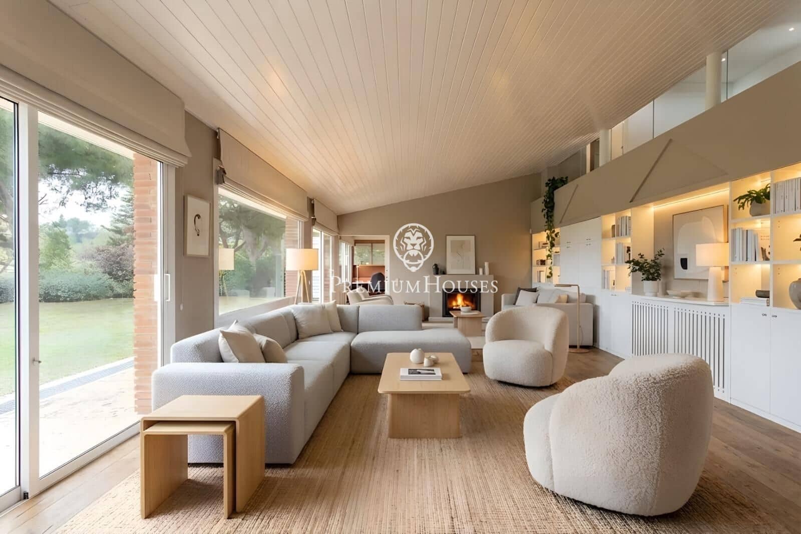 7 sypialnia Willa na sprzedaż w Sant Vicenc de Montalt z basenem garażem - 2 500 000 € (Ref: 9645007)