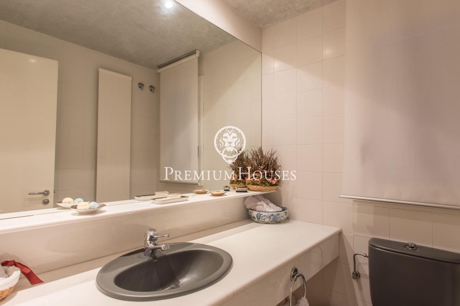 7 sypialnia Willa na sprzedaż w Sant Vicenc de Montalt z basenem garażem - 2 500 000 € (Ref: 9645007)