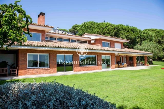 7 Zimmer Villa zu verkaufen in Sant Vicenç de Montalt mit Pool Garage - 2.500.000 € (Ref: 9645007)