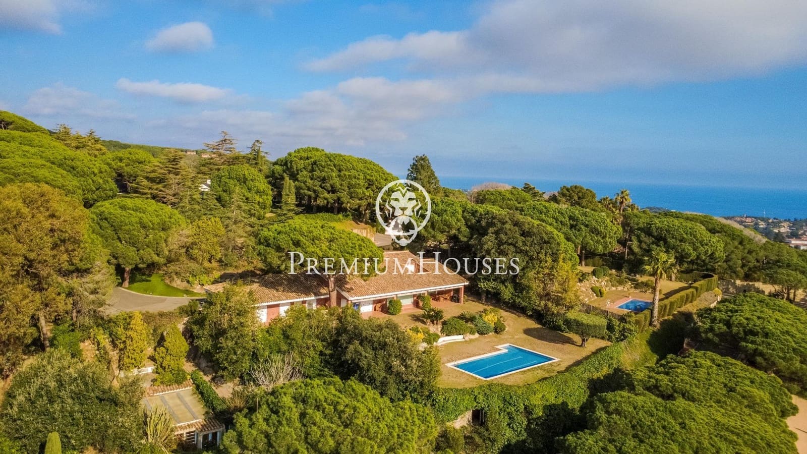 7 sypialnia Willa na sprzedaż w Sant Vicenc de Montalt z basenem garażem - 2 500 000 € (Ref: 9645007)