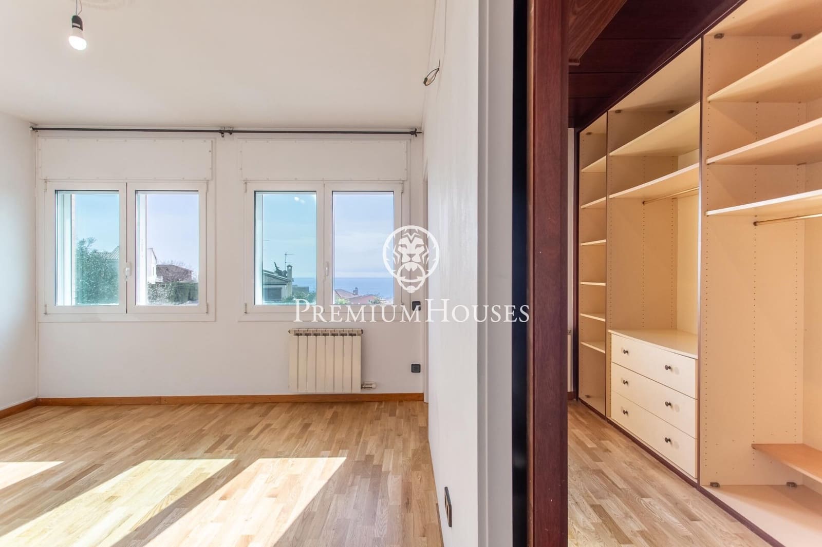 4 bedroom Terraced Villa for rent in Teia with pool garage - € 3,500 (Ref: 9648103)