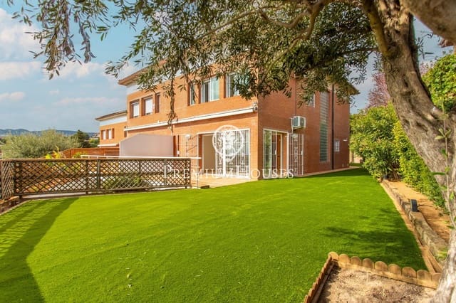 Adosado de 4 habitaciones en Teià en alquiler con piscina garaje - 3.200 € (Ref: 9648103)