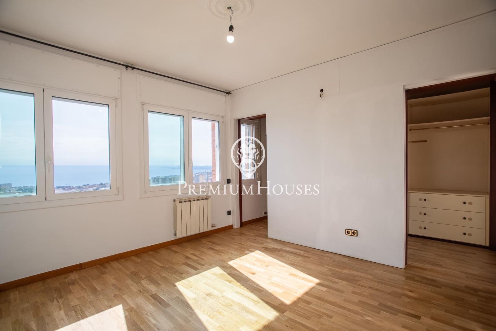 4 bedroom Terraced Villa for rent in Teia with pool garage - € 3,200 (Ref: 9648103)