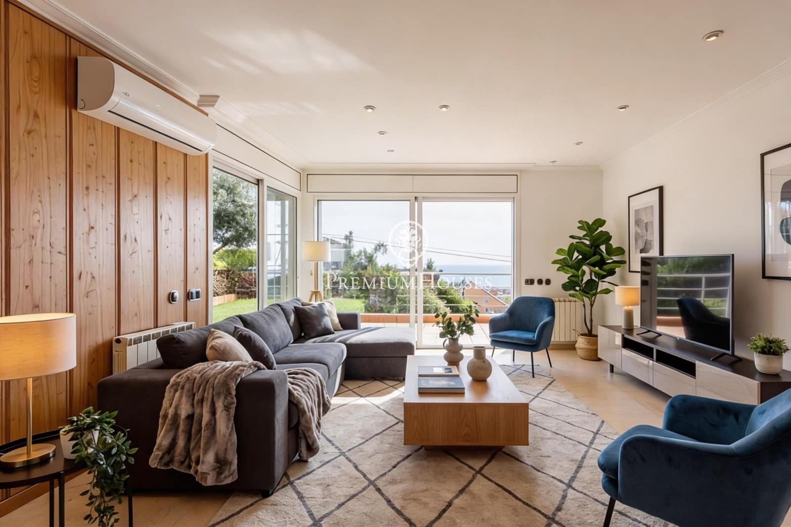 4 bedroom Terraced Villa for rent in Teia with pool garage - € 3,200 (Ref: 9648103)