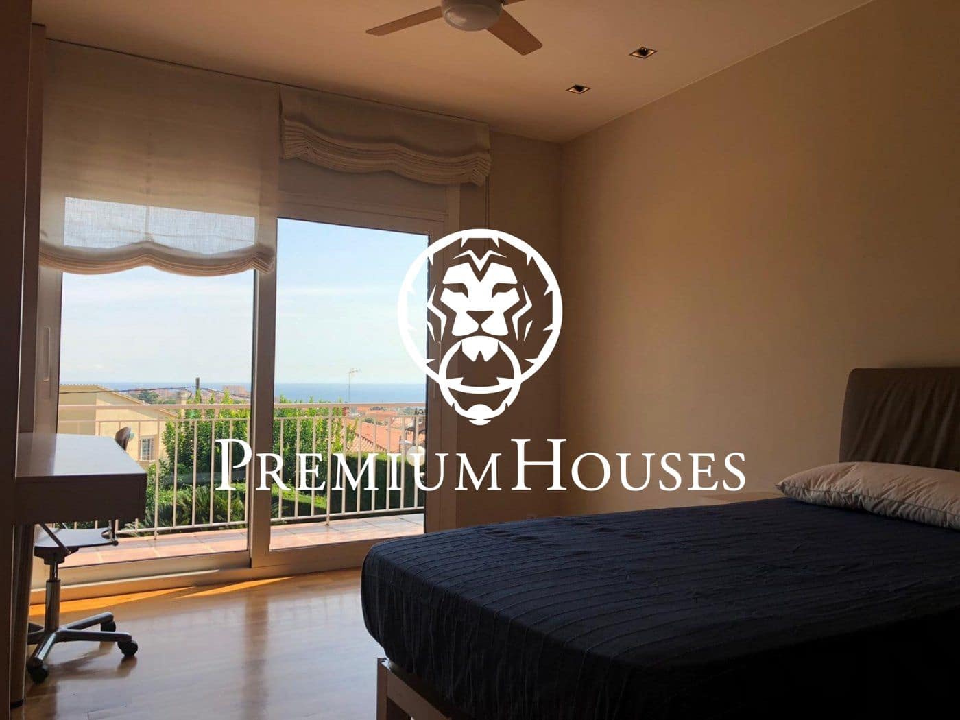 4 makuuhuone Huvila vuokrattavana paikassa Alella mukana uima-altaan - 4 000 € (Ref: 9648110)