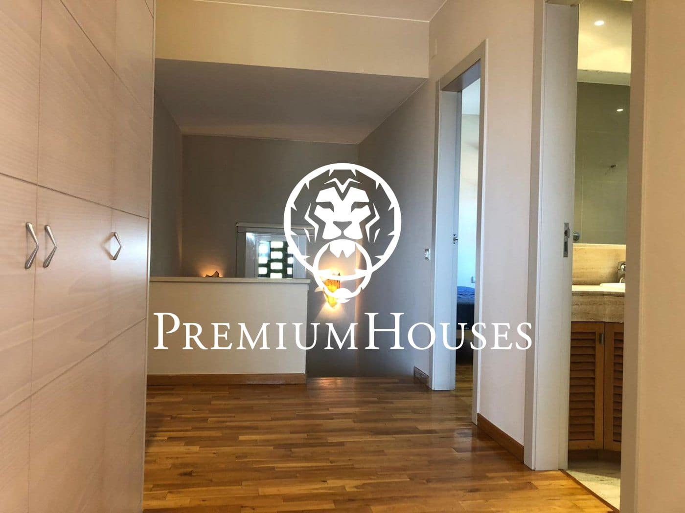 4 makuuhuone Huvila vuokrattavana paikassa Alella mukana uima-altaan - 4 000 € (Ref: 9648110)