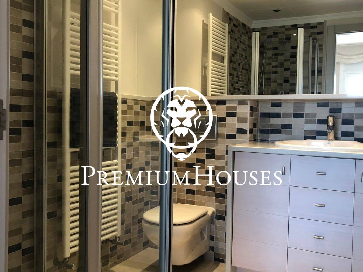 4 makuuhuone Huvila vuokrattavana paikassa Alella mukana uima-altaan - 4 000 € (Ref: 9648110)